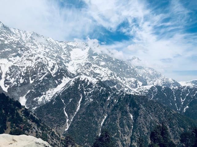 Photo of Triund Trek, Trail to Triund Hill, Dharamshala, Himachal Pradesh, India by Aditi Chaudhary