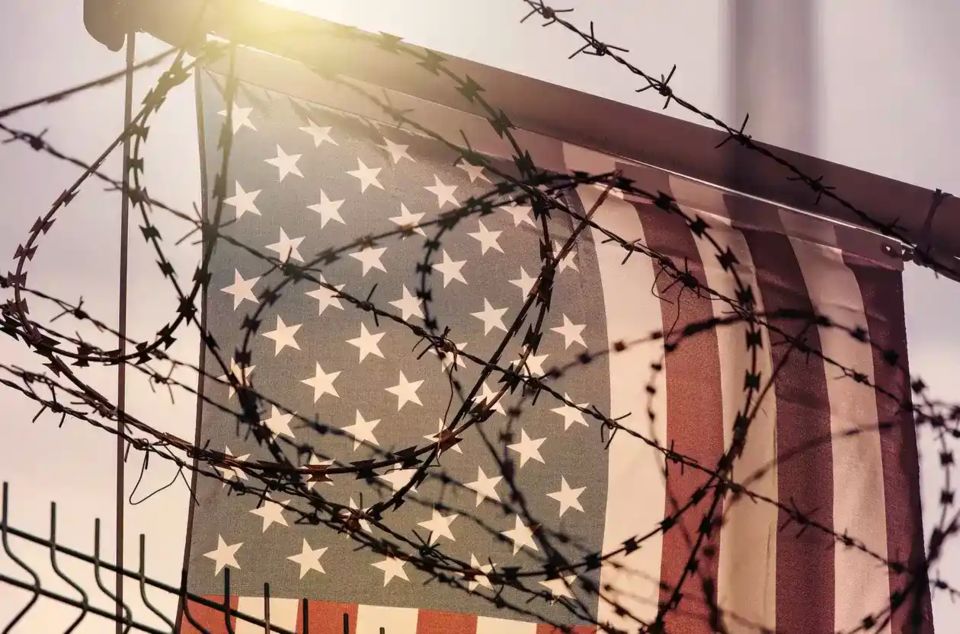 Photo of Trump announces temporary suspension of all immigration to the US 1/2 by Souchal Turerao