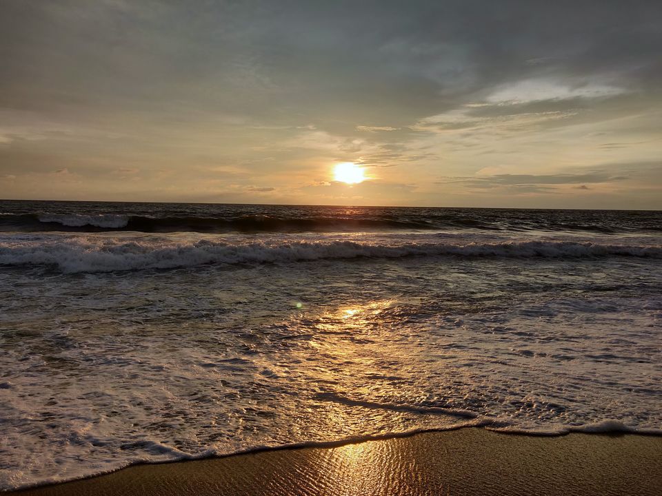 Photo of Mount Lavinia, Sri Lanka by Neha Dharwar