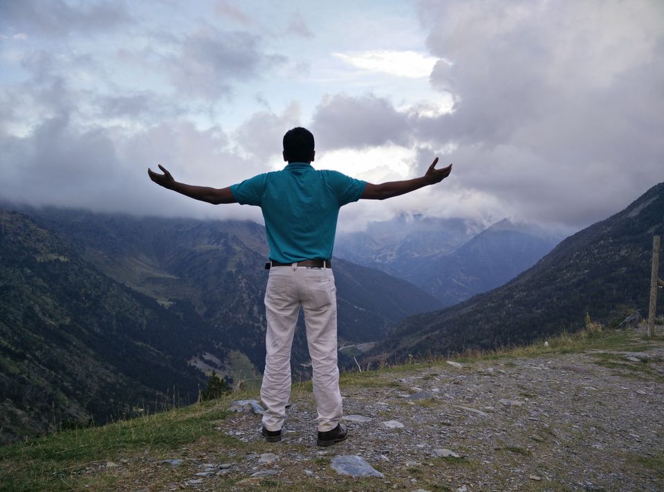 Photo of When I pushed my limits and decided to travel alone 1/4 by Ujjawal Ch