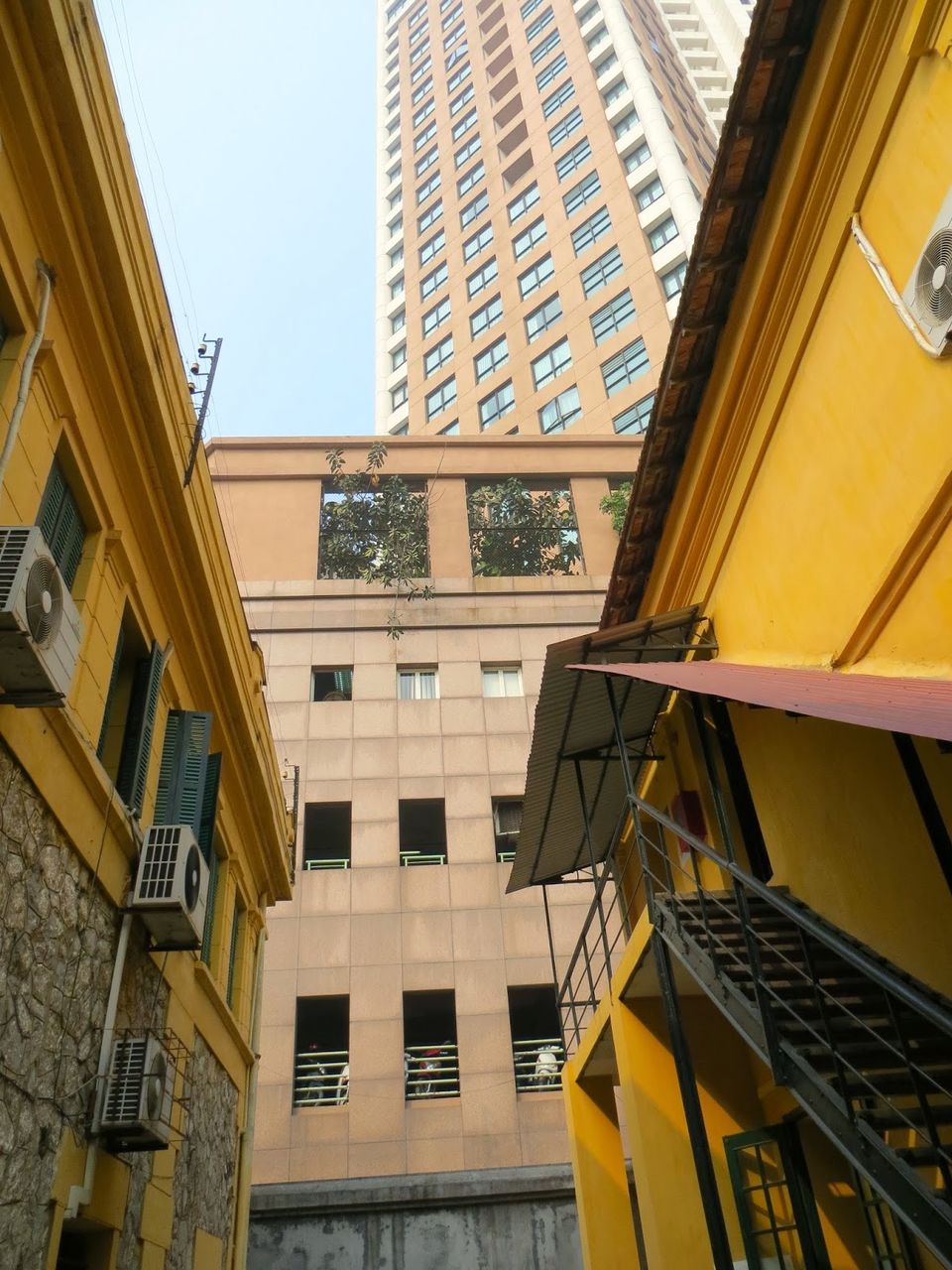 Photo of Hoa Lo Prison, Hoả Lò, Trần Hưng Đạo, Hanoi, Vietnam by Molly