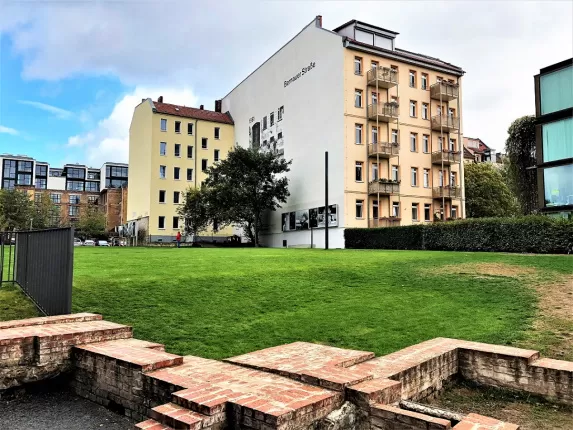 Photo of Berlin Wall Memorial, Bernauer Straße, Berlin, Germany by Ankita & Mohit