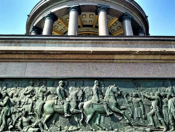 Photo of Victory Column, Berlin, Germany by Ankita & Mohit