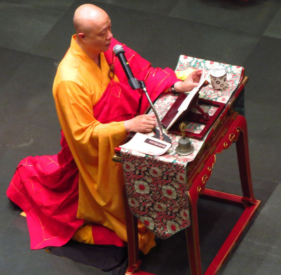 Photo of A brush with Buddhism at the Buddha Tooth Relic Temple by Ankita & Mohit