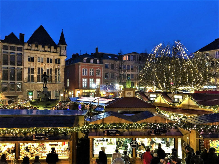 Photo of How We Covered 3 European Cities in 20 Euros A Day by Ankita & Mohit