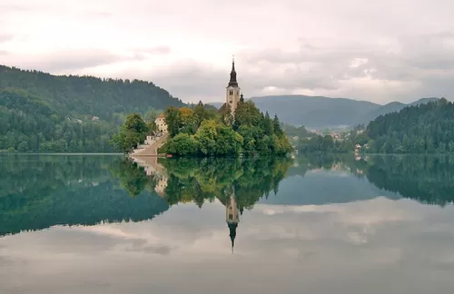 Photo of Lake Bled, Radovljica, Slovenia by Sonali Shah