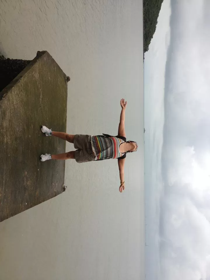 Photo of Hiking to Man Cheung PO (infinity pool) by Sonali Shah