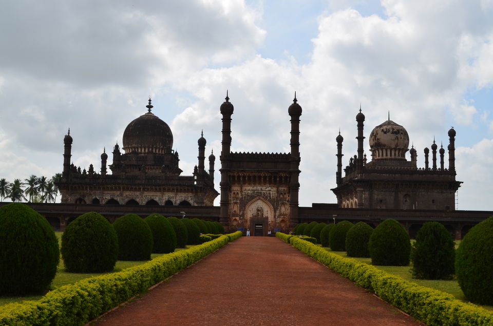 Photo of Bijapur, Badami, Pattadakal, Aihole and Hampi- SOLO 9/16 by Ajit Mishra