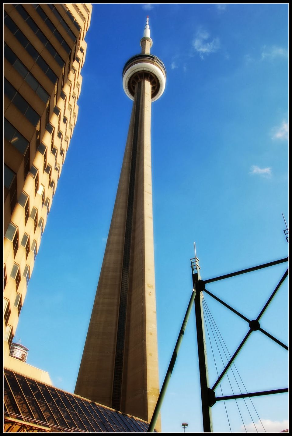 Photo of CN Tower, Front Street West, Toronto, ON, Canada by Holly