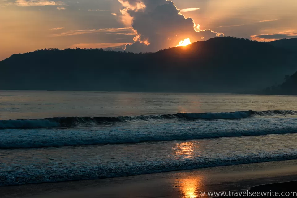 Photo of Sabang Beach, Baler, Central Luzon, Philippines by Archana Singh