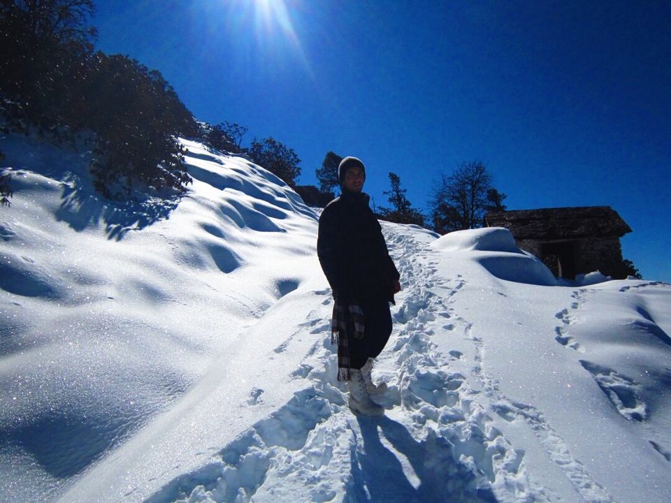 Photo of Deoriya Taal, Chandrasheela peak and Tungnath. 2/5 by Anuj Chauhan