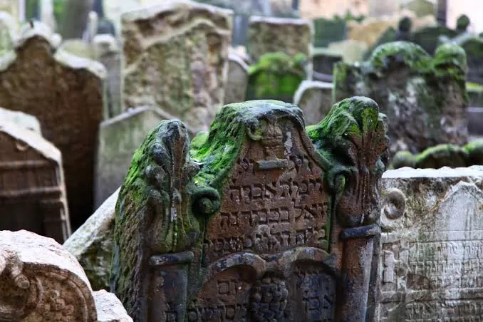 Photo of R.I.P - 5 Cemeteries Worth Visiting by SONIA DAVID