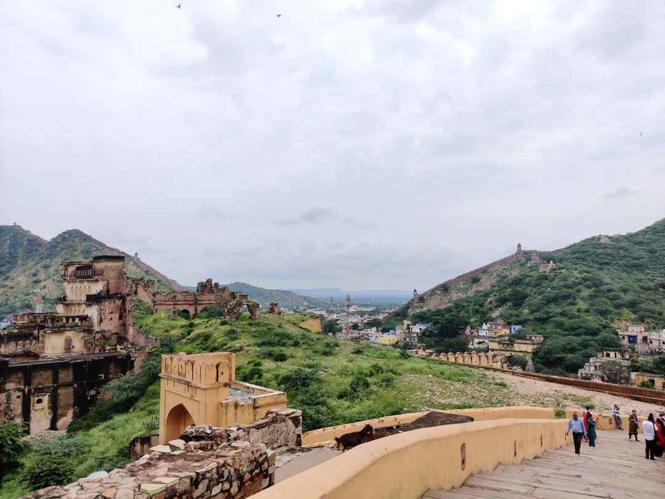 Photo of ISKCON Temple, Jaipur, opposite Vijay Path, Mansarovar, Jaipur, Rajasthan, India by Sunil Sahu