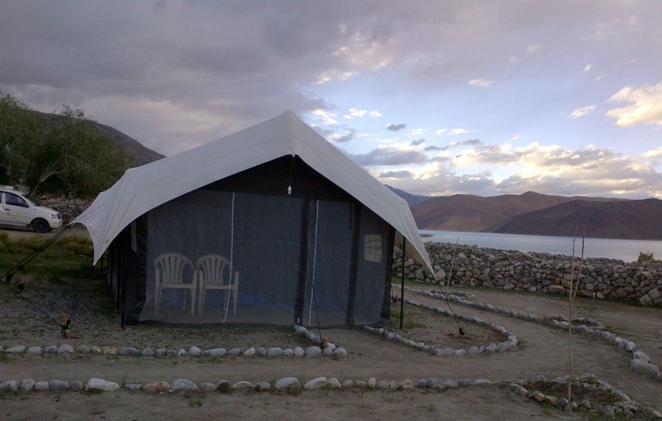 Photo of Pangong Tso, Ngari, Xizang (Tibet), India by Shilpa Balakrishnan
