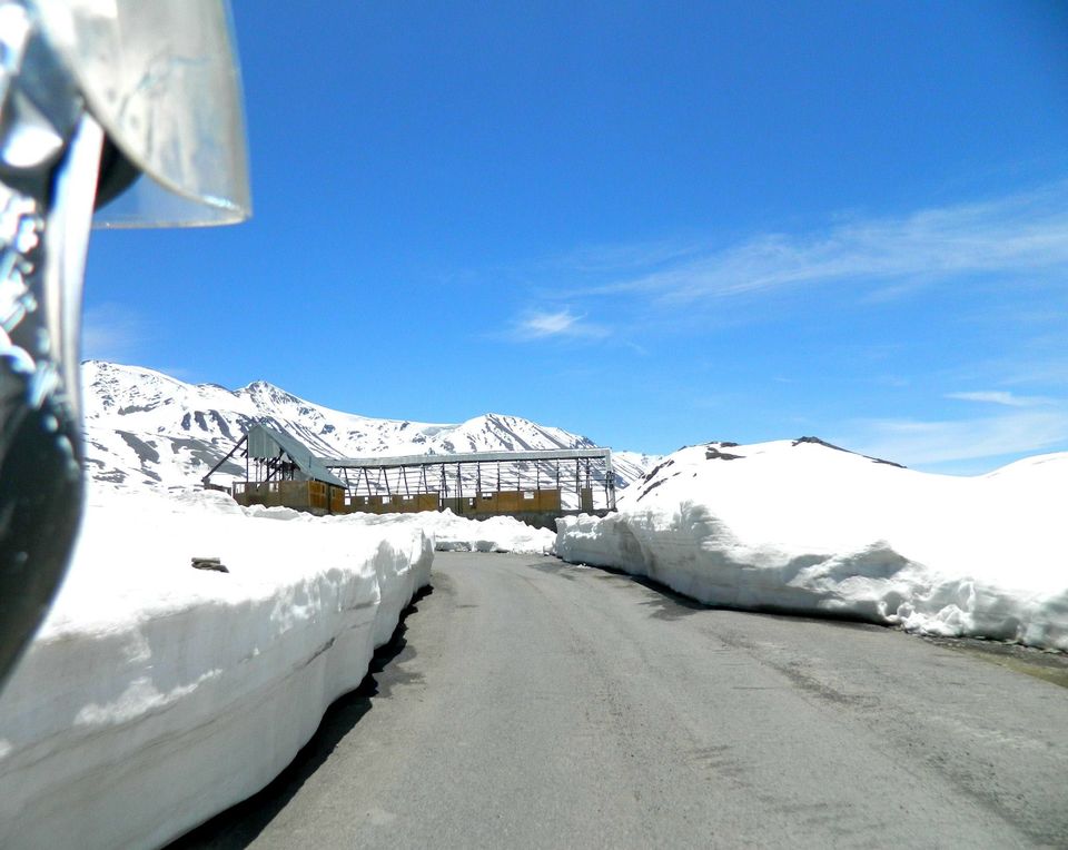 Photo of The Himalayan Trail on a motorbike: Himachal Prade 6/16 by Shilpa Balakrishnan