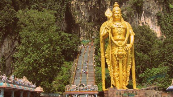 Photo of Hiking up the Batu Cave, Kuala Lampur – Malaysia 2/12 by Shilpa Balakrishnan