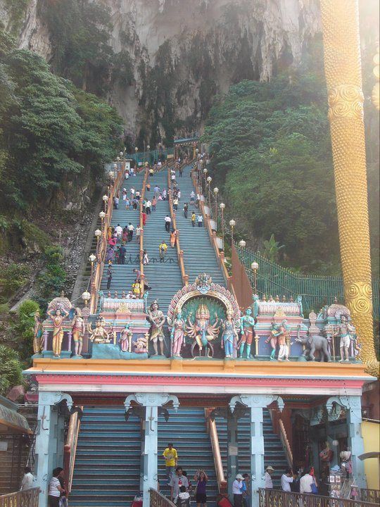 Photo of Hiking up the Batu Cave, Kuala Lampur – Malaysia 1/12 by Shilpa Balakrishnan