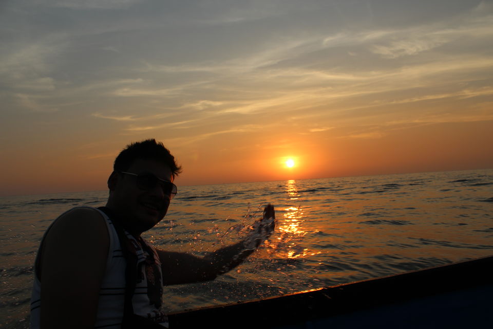Photo of Suns of the beaches - Palolem 5/22 by Abhishek Gupta