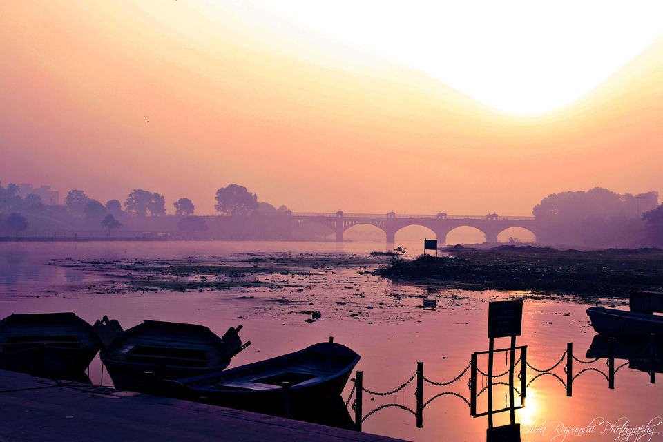 Photo of Lucknow: City of Nawabs, Kebabs, Architecture and Culture 2/23 by Shiva Rajvanshi