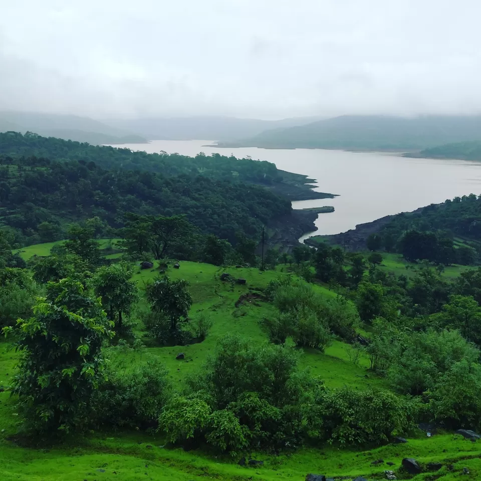 Photo of Ozarde waterfall, Nawaja, Maharashtra, India by Sidharth Kaushal