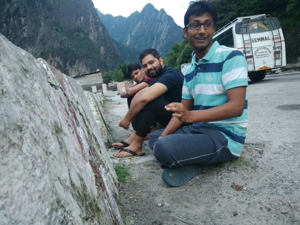 Photo of Rishikesh, Uttarakhand, India by Vinay Singhal