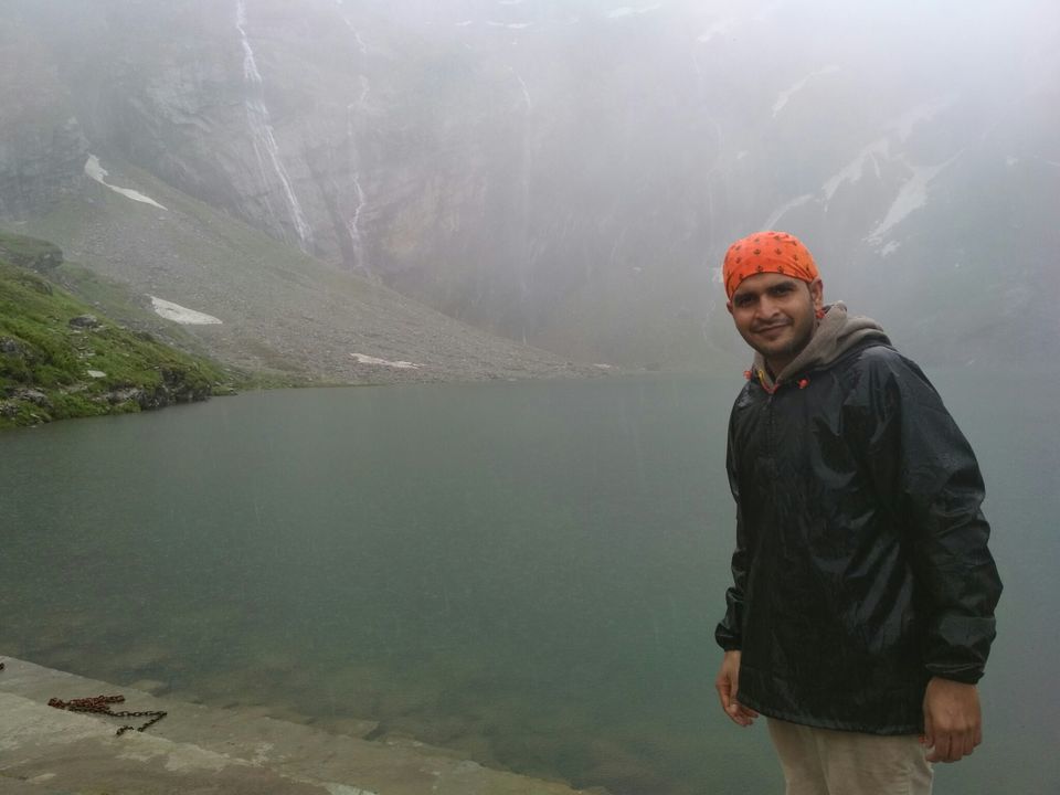 Photo of Sri Hemkunt Sahib, Uttarakhand, India by Vinay Singhal