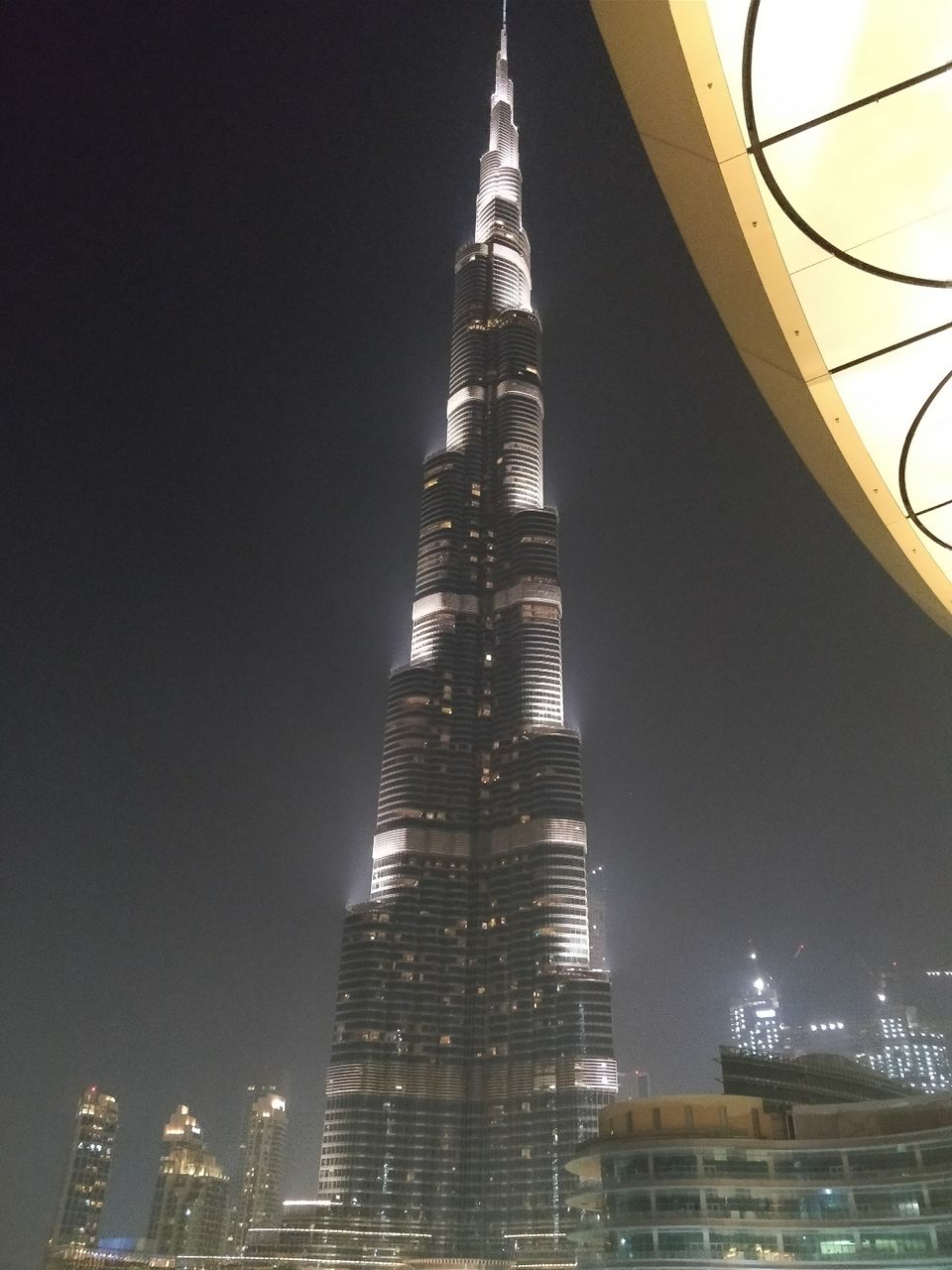 Photo of The Dubai Fountain - Downtown Dubai - Dubai - United Arab Emirates by Prateek Gupta