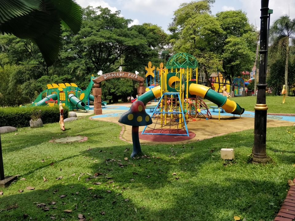 Photo of Botanical, Jalan Telawi, Bangsar Baru, Kuala Lumpur, Federal Territory of Kuala Lumpur, Malaysia by Prateek Gupta