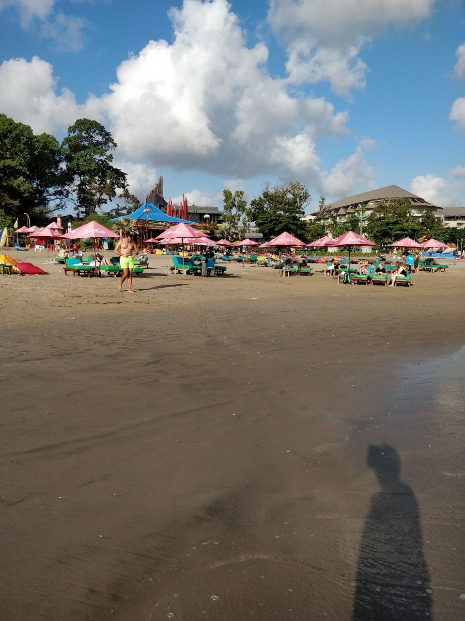Photo of Seminyak Beach, Bali, Indonesia by Prateek Gupta