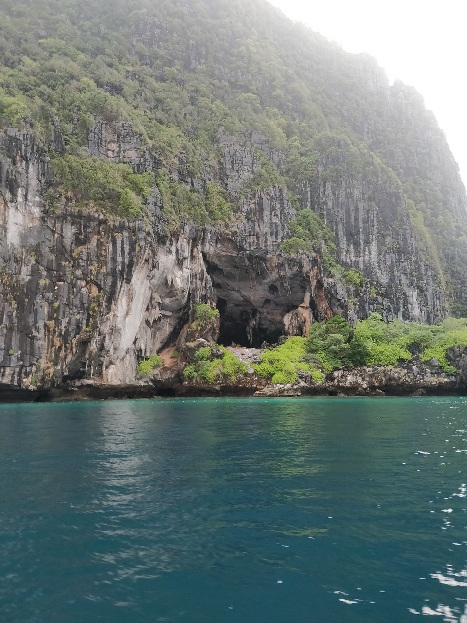 Photo of Phi Phi Leh, Ao Nang, Mueang Krabi District, Krabi, Thailand by Prateek Gupta
