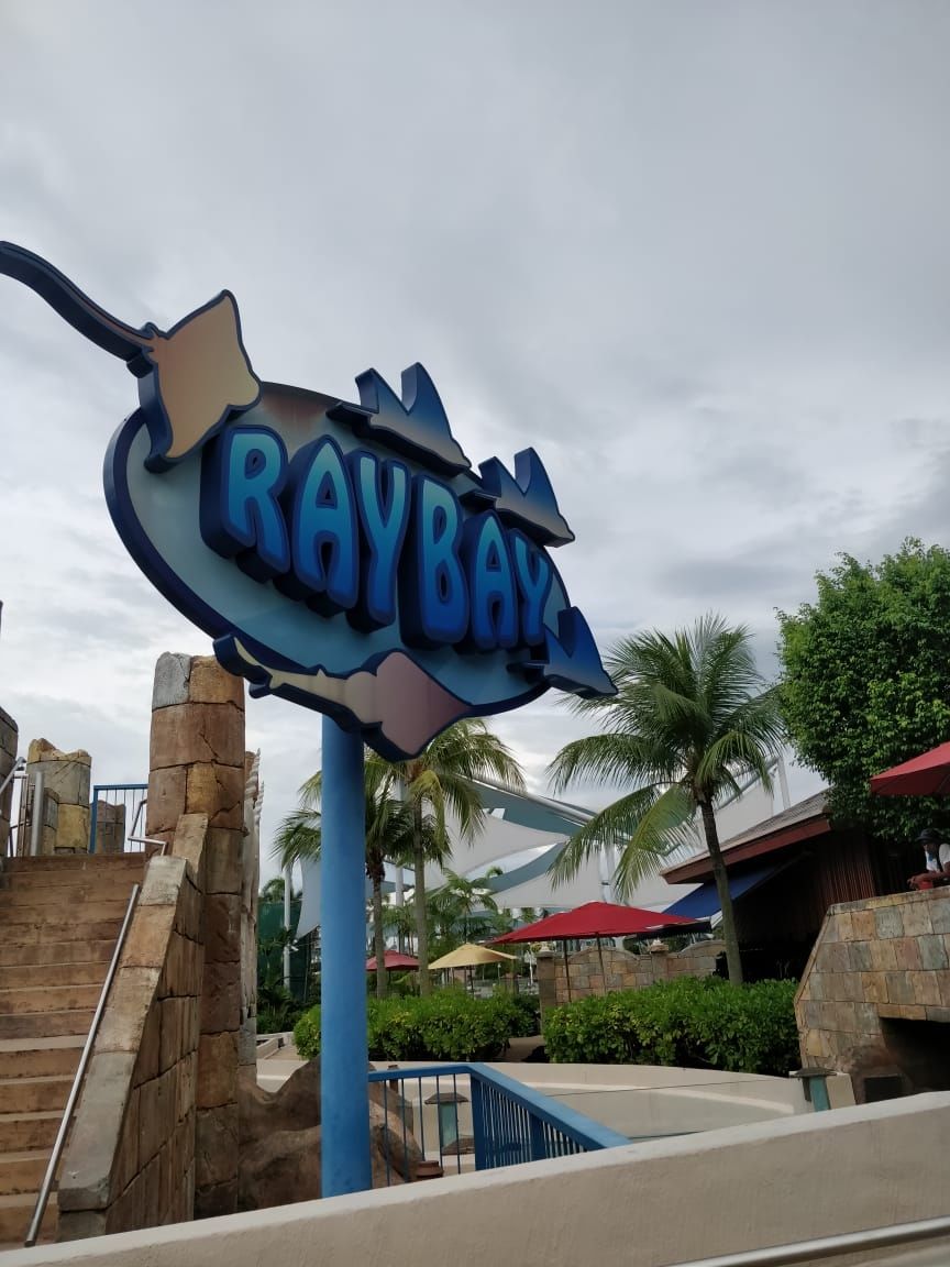 Photo of Sentosa Gateway, Adventure Cove Waterpark, Singapore by Prateek Gupta