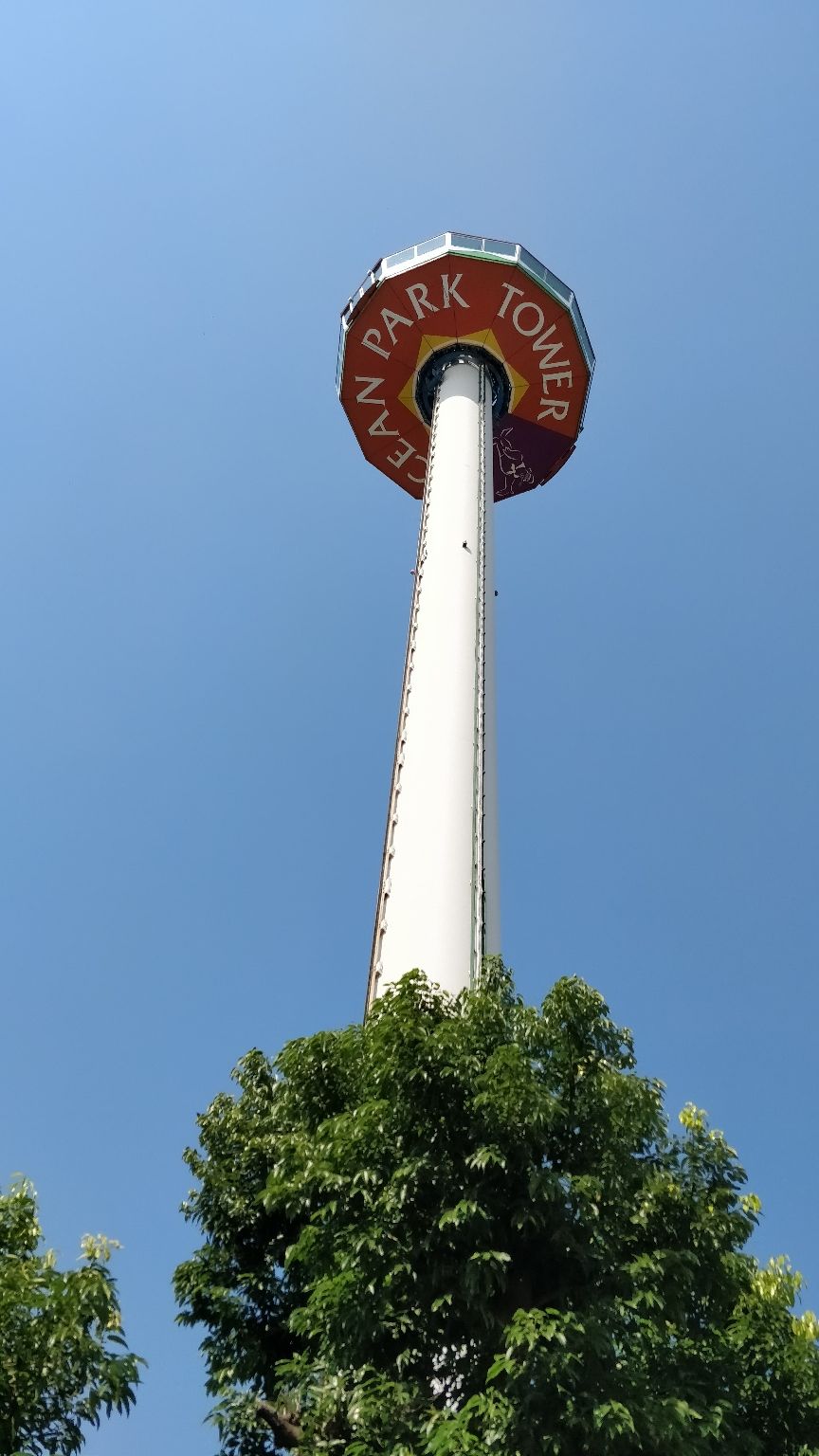 Photo of Ocean Park, Aberdeen, Hong Kong by Prateek Gupta