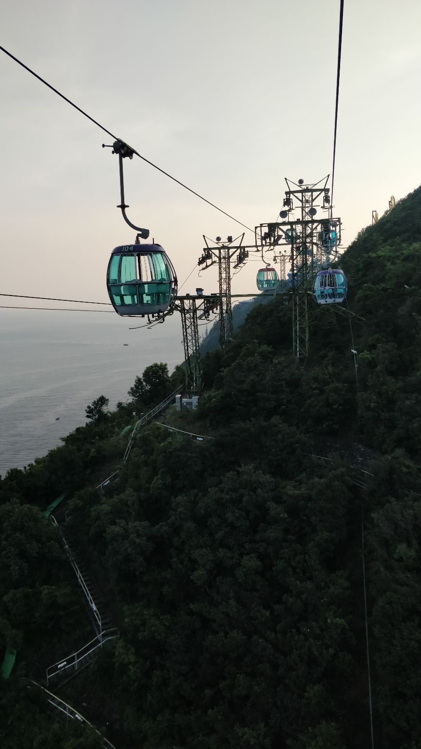 Photo of Ocean Park, Aberdeen, Hong Kong by Prateek Gupta