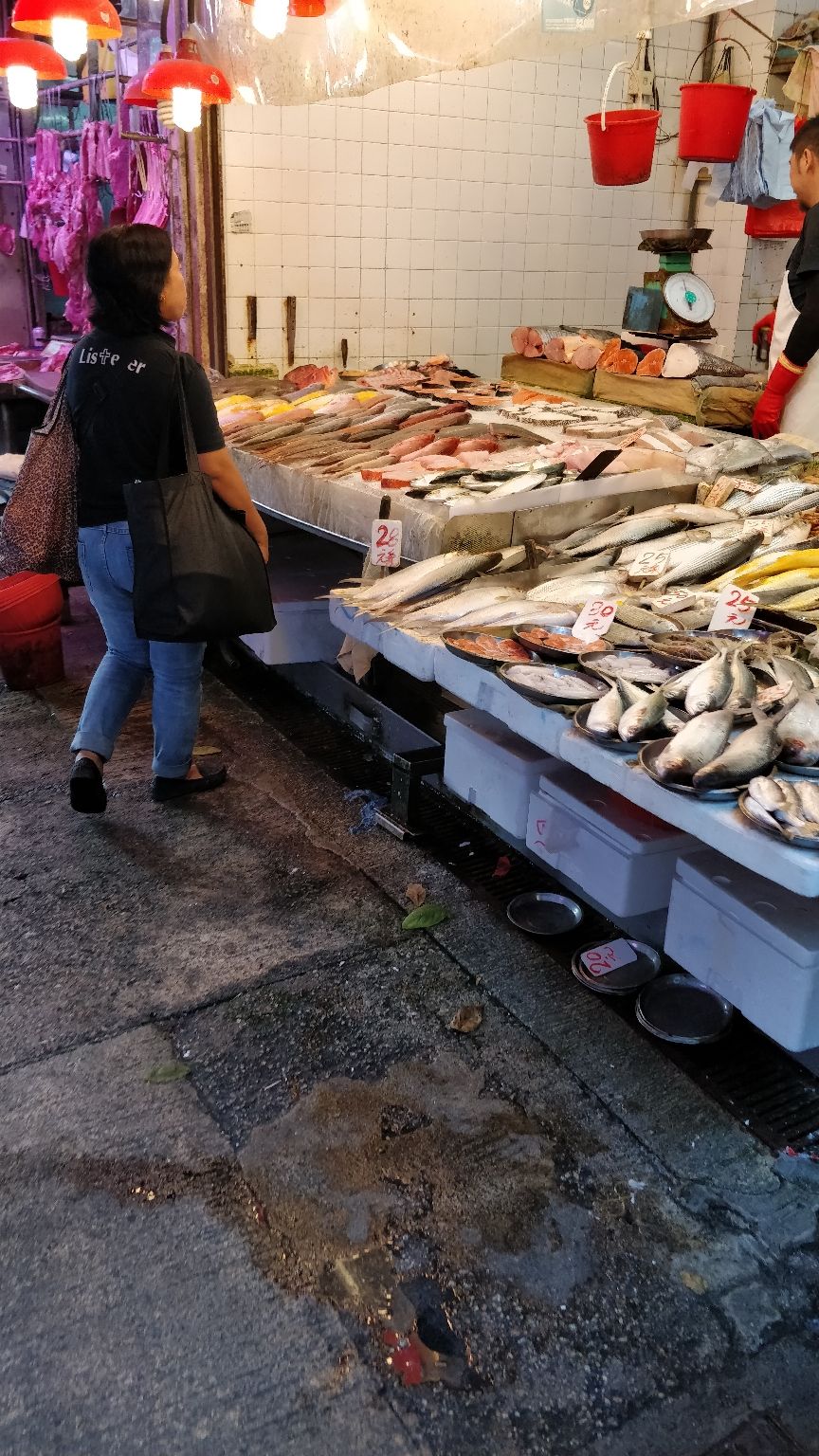 Photo of Wan Chai Market, Queen's Road East, Wan Chai, Hong Kong by Prateek Gupta