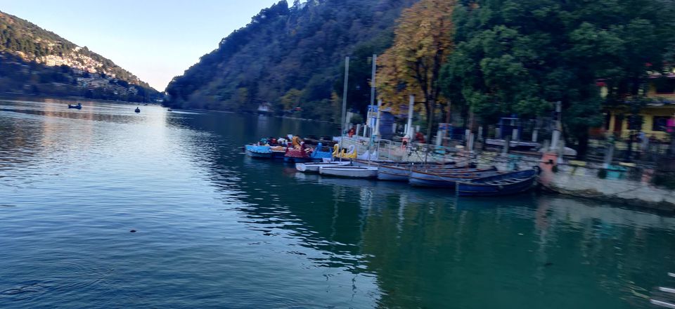 Photo of Naini Lake, Ayarpatta, Nainital, Uttarakhand, India by Prateek Gupta