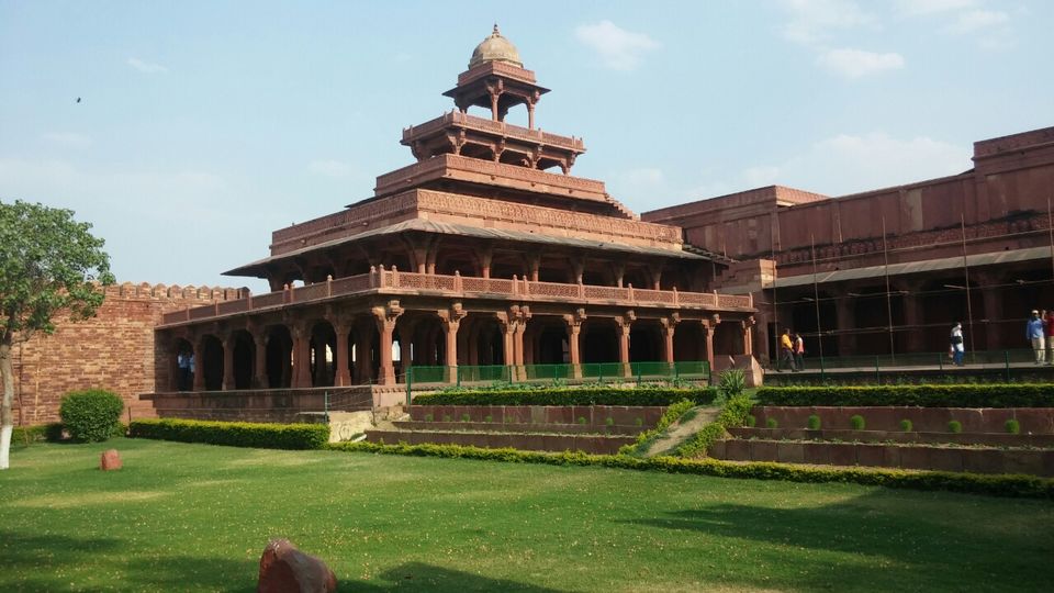 Photo of Fatehpur Sikri, Uttar Pradesh, India by Ikshwaku Deora