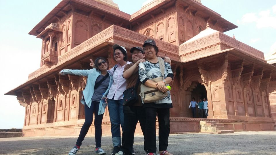 Photo of Fatehpur Sikri, Uttar Pradesh, India by Ikshwaku Deora
