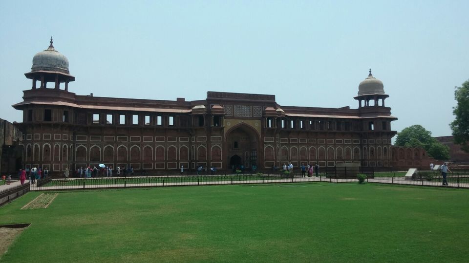 Photo of Agra, Uttar Pradesh, India by Ikshwaku Deora