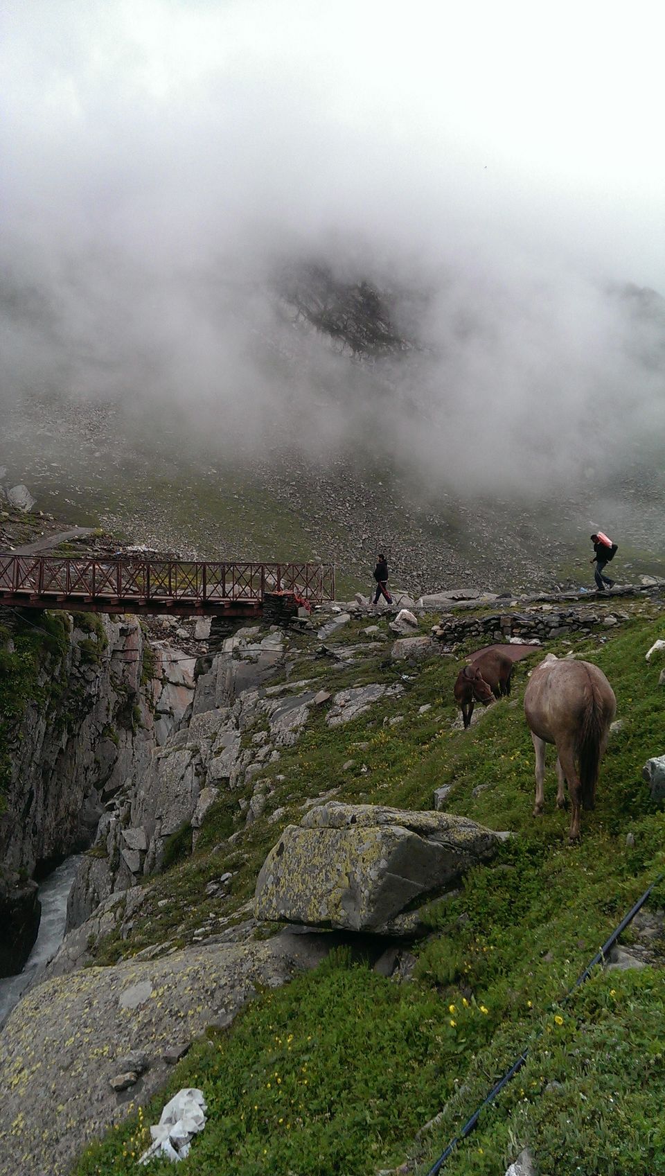 Photo of Manimahesh Lake, Mahoun, Himachal Pradesh, India by Varun Soni