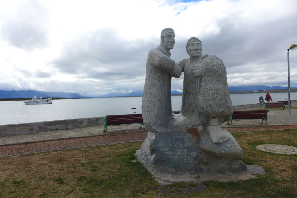 Photo of From equator to antarctic circle of South America ~ Puerto Natales / Torres Del Paine 10/33 by karen yang