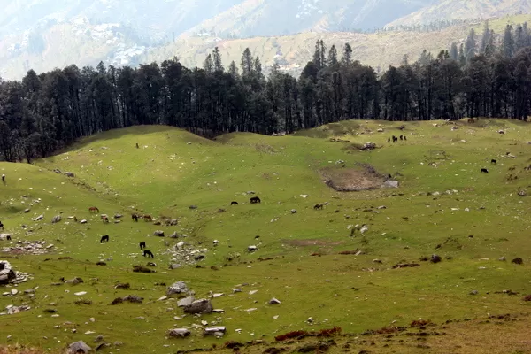 Photo of Raghupur Garh, Karshai Gad-ii, Himachal Pradesh, India by Miles 2 Smile