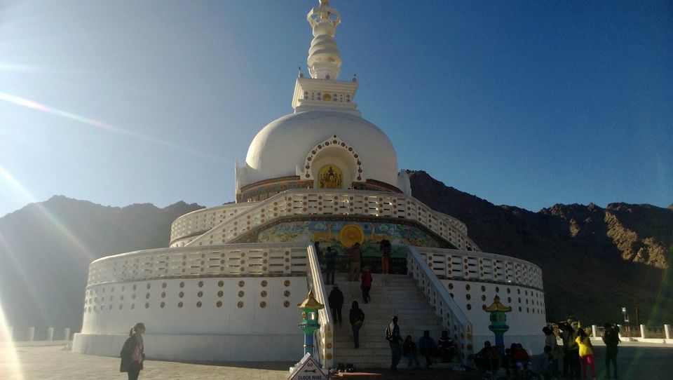 Photo of Mesmerising Ladakh 12/25 by Tanvi S