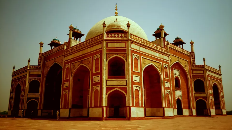Photo of Humayun's Tomb, Mathura Road, Nizamuddin, New Delhi, Delhi 110001, India by Vinit Acharekar