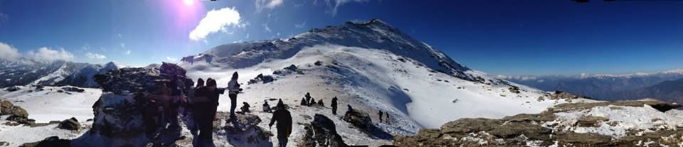 Photo of Kedarkantha - A cream walk to heaven by Vinit Acharekar