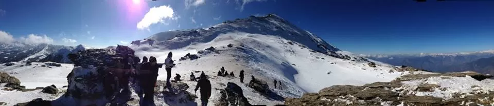 Photo of Kedarkantha - A cream walk to heaven by Vinit Acharekar
