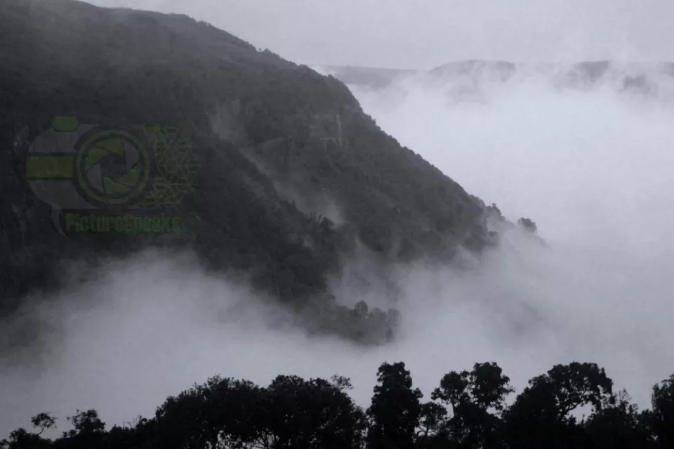 Photo of Nohsngithiang Falls, Cherrapunji by anila