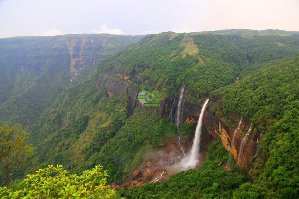 Photo of nohkalikai falls top viewpoint, Cherrapunjee, Meghalaya, India by anila