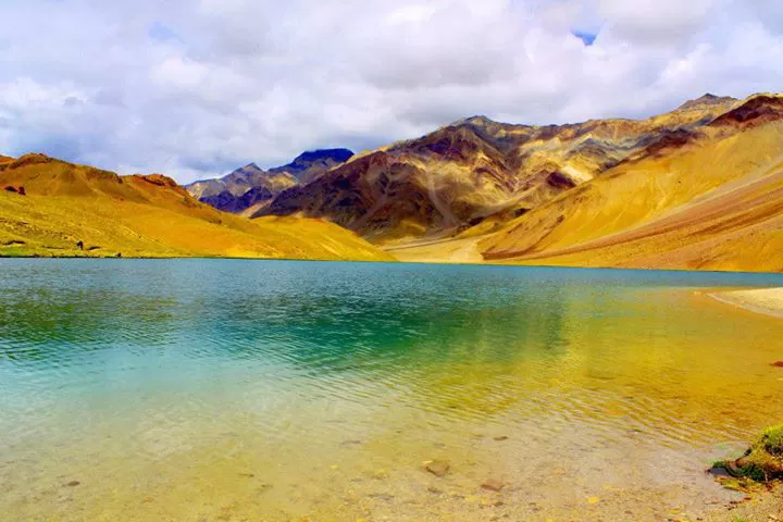 Photo of Chandra Taal, Lahaul And Spiti, Himachal Pradesh, India by anila