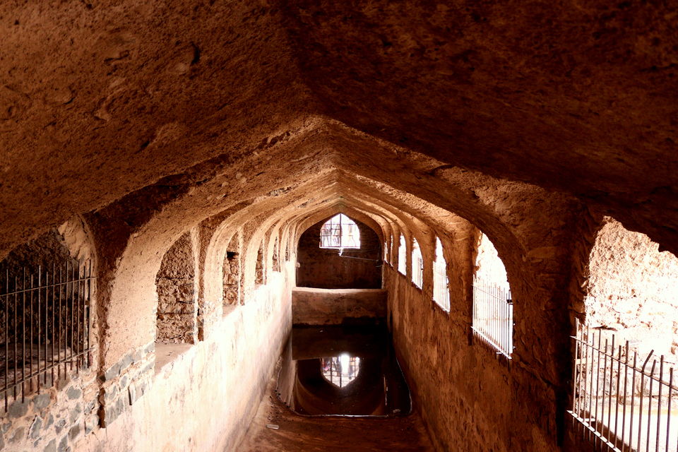 Photo of Roopmati Pavilion, Dhar, Madhya Pradesh, India by anila