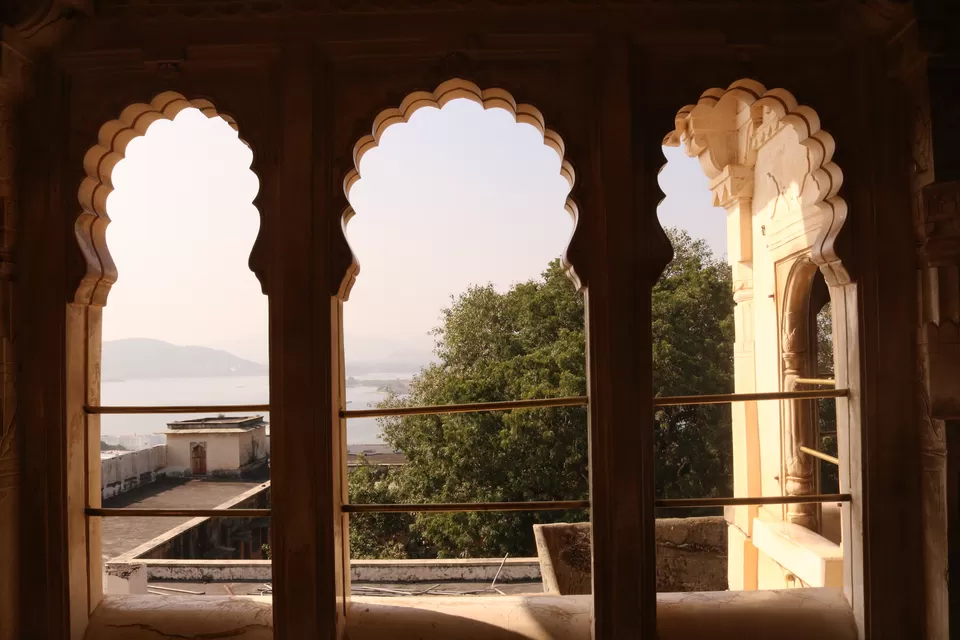 Photo of Bagor Ki Haveli, Old City, Silawatwari, Udaipur, Rajasthan, India by anila